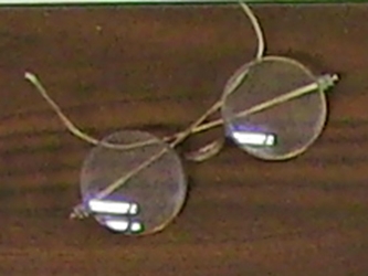 Vintage Wire Frame Eyeglasses: Gallery Item 